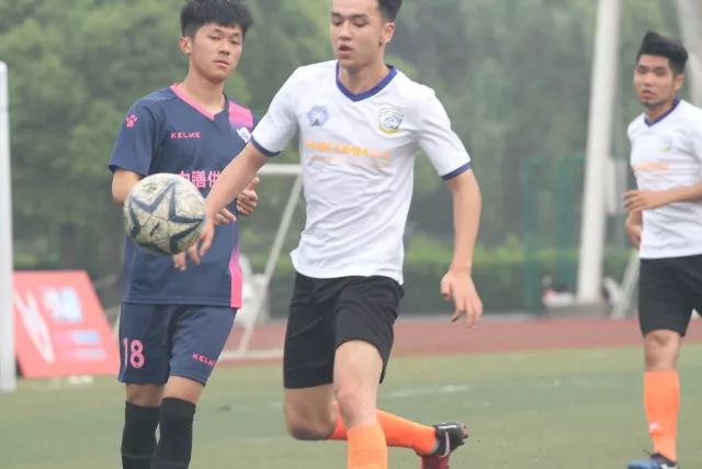 CBA季前赛：江苏队以87-76击败宁波，王凡懿表现出色